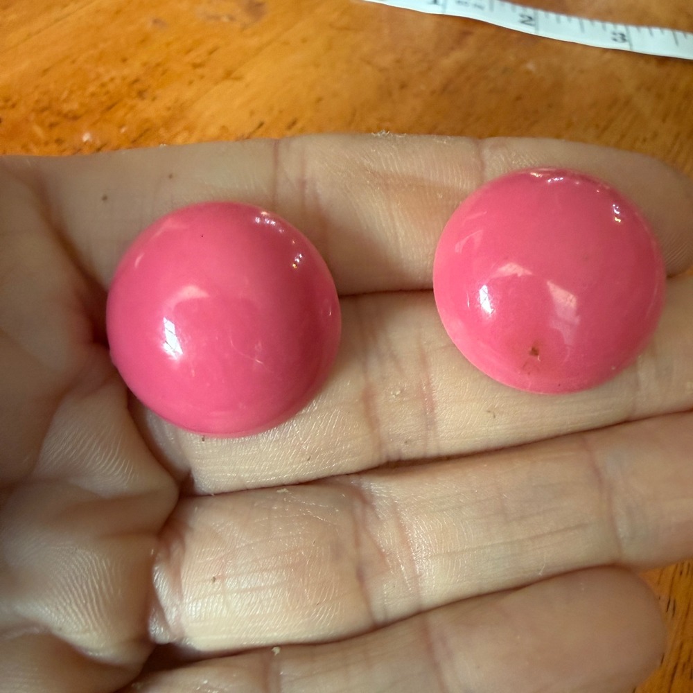 Vintage Style Pink Bubblegum Button Stud Earrings Large Round Glossy 0.75"